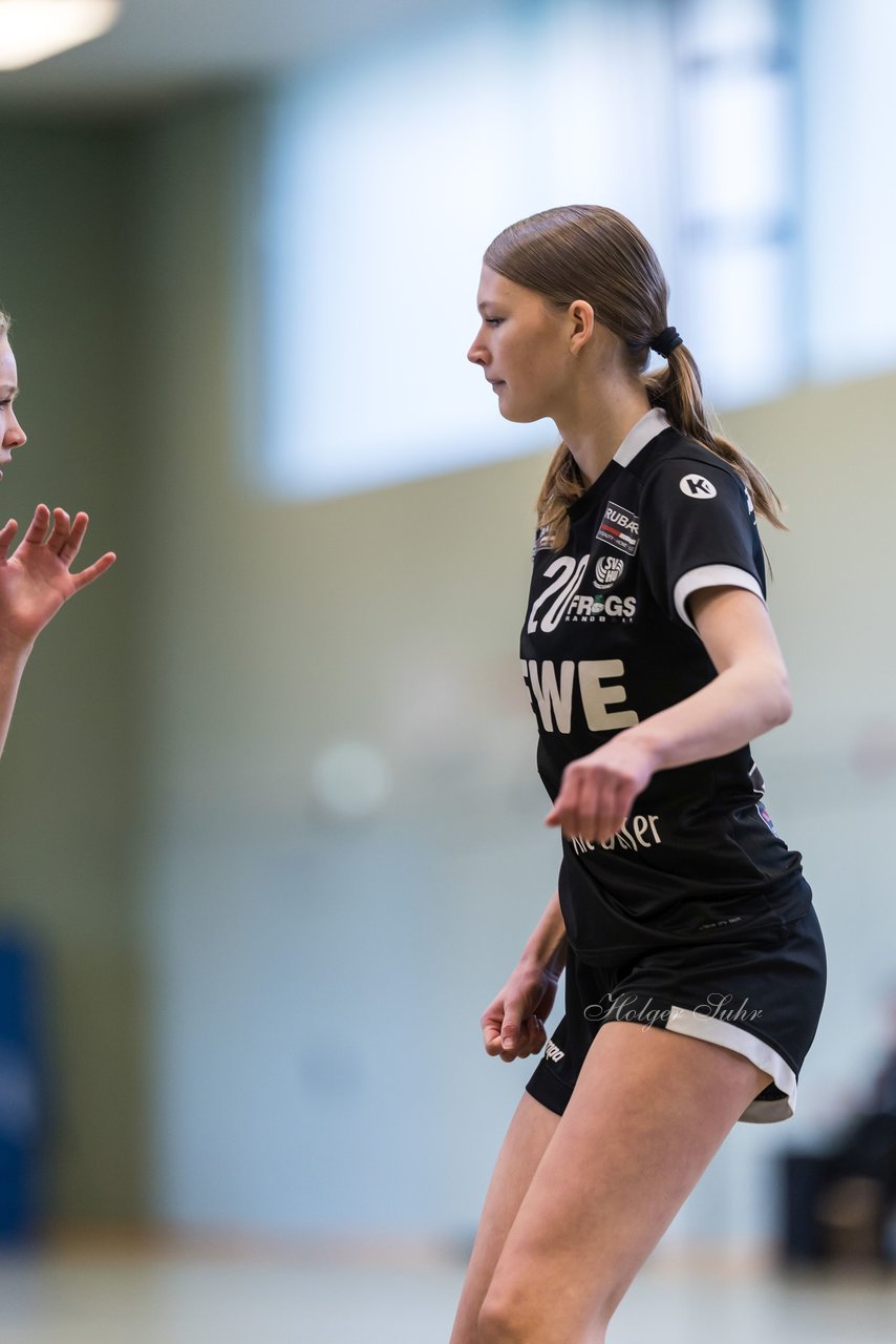 Bild 59 - wBJ SV Henstedt Ulzburg - Bramstedter TS : Ergebnis: 27:15